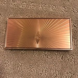 Charlotte Tilbury Bronzer and Highlighter duo